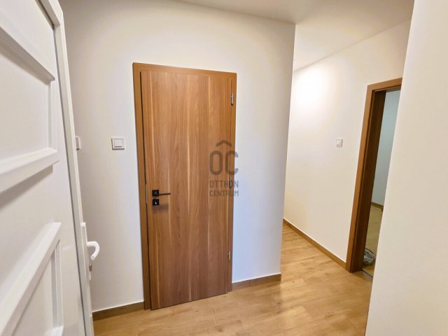 Eladó téglalakás, Zalaegerszegen 39.99 M Ft, 2 szobás