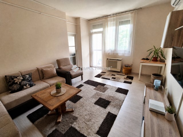 Eladó téglalakás, Kecskeméten 45 M Ft, 2 szobás