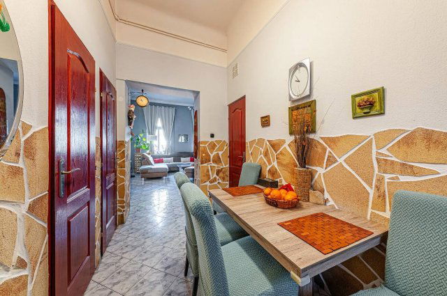 Eladó téglalakás, Budapesten, VIII. kerületben 78.5 M Ft