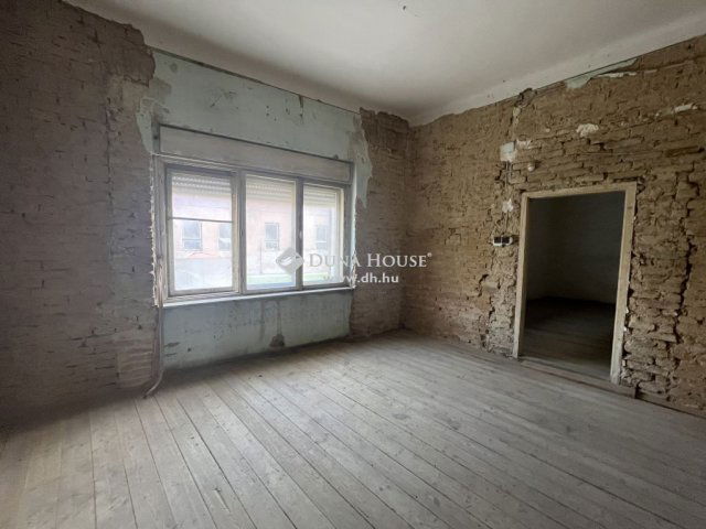 Eladó családi ház, Celldömölkön 27.99 M Ft, 3 szobás