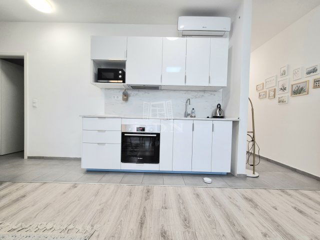Eladó téglalakás, Budapesten, IX. kerületben 94 M Ft, 2+1 szobás