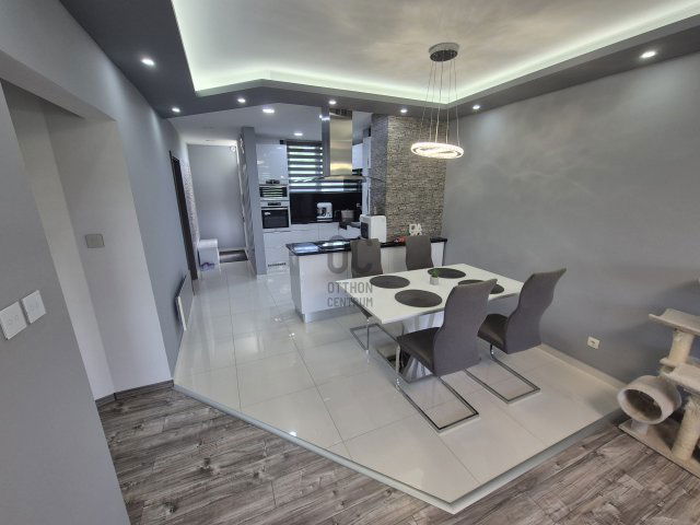 Eladó téglalakás, Szekszárdon 51.49 M Ft, 3 szobás