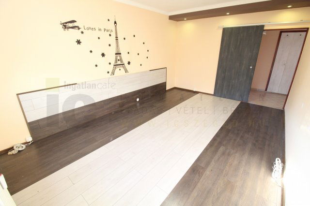 Eladó panellakás, Szegeden, Tarján szélen 54.9 M Ft, 3 szobás