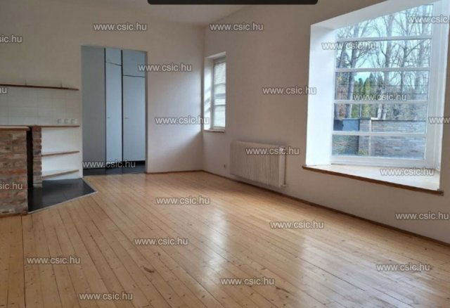 Eladó családi ház, Budapesten, III. kerületben 420 M Ft