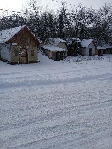 Eladó nyaraló, Püspökhatvanon 2.4 M Ft, 2 szobás