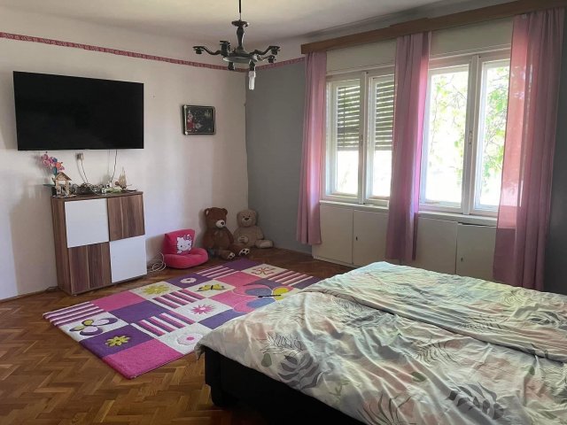 Eladó családi ház, Soltvadkerten 30 M Ft, 3 szobás