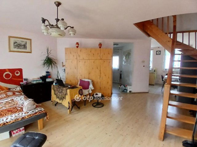 Eladó téglalakás, Budapesten, XXI. kerületben 57.99 M Ft