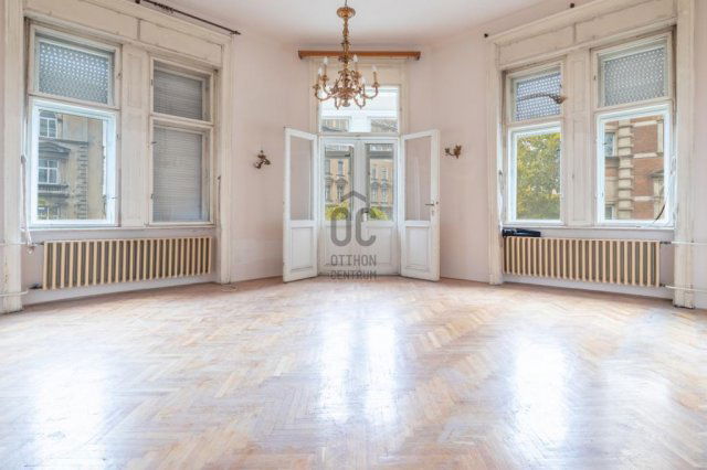 Eladó téglalakás, Budapesten, VII. kerületben 109.9 M Ft