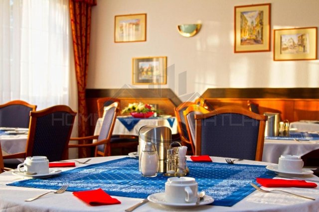 Eladó hotel, Győrött 1490 M Ft / költözzbe.hu