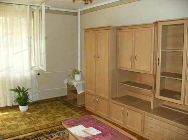 Kiadó téglalakás, albérlet, Kecskeméten 120 E Ft / hó