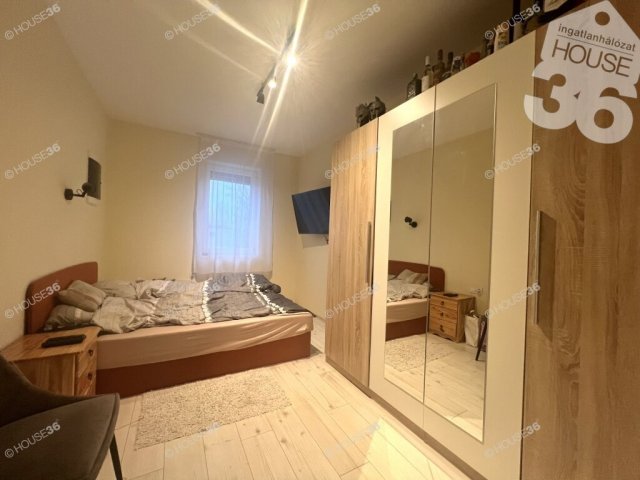 Eladó családi ház, Kecskeméten 75.5 M Ft, 4 szobás