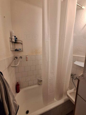 Eladó téglalakás, Kaposváron 29.5 M Ft, 1 szobás