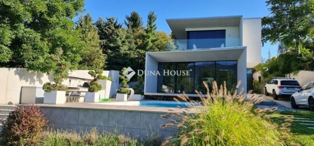 Eladó családi ház, Budapesten, III. kerületben 520 M Ft