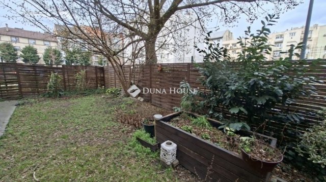 Eladó téglalakás, Budapesten, XIII. kerületben 76.8 M Ft