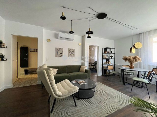 Eladó téglalakás, Budapesten, VIII. kerületben 92.89 M Ft