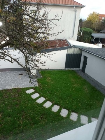 Eladó családi ház, Hévízen 119.9 M Ft, 4 szobás