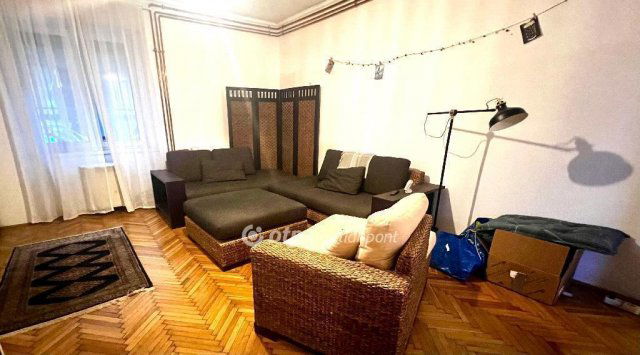 Eladó téglalakás, Budapesten, XII. kerületben 84 M Ft