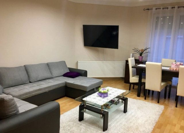Kiadó téglalakás, albérlet, Debrecenben 430 E Ft / hó, 5 szobás