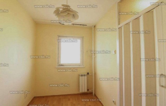 Eladó téglalakás, Budapesten, IV. kerületben 71.9 M Ft