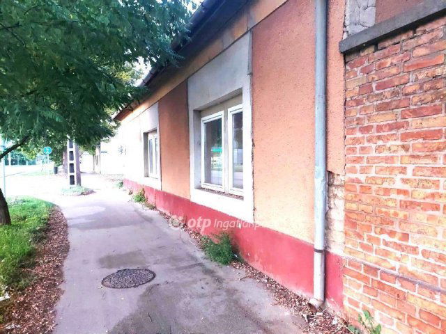 Eladó családi ház, Nagykőrösön 25.5 M Ft, 3 szobás