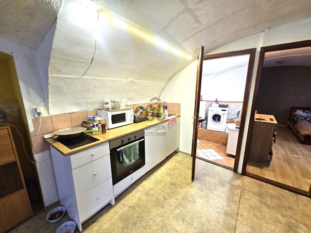 Eladó téglalakás, Budapesten, XIII. kerületben 24.9 M Ft