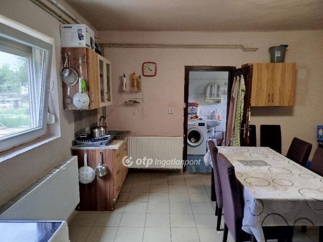 Eladó téglalakás, Nagyharsányon 22.5 M Ft, 3 szobás