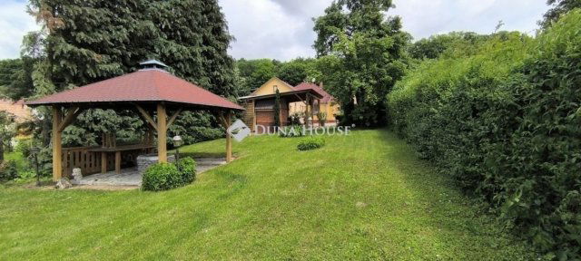 Eladó családi ház, Eplényen 99.9 M Ft, 5 szobás