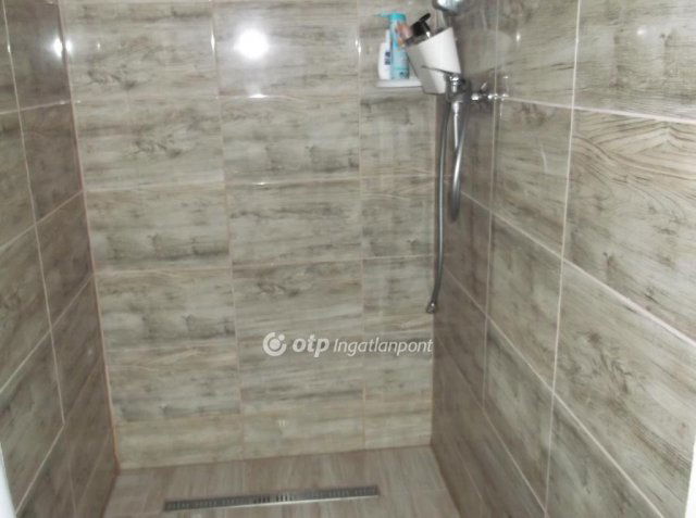 Eladó családi ház, Gyöngyöstarjánon 39.9 M Ft, 2 szobás