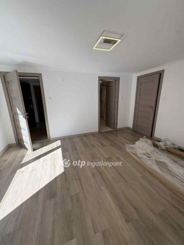 Kiadó családi ház, albérlet, Hajdúszoboszlón 1500 E Ft / hó