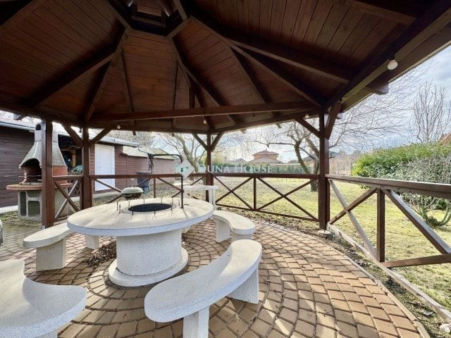 Eladó családi ház, Maglódon 156.9 M Ft, 4 szobás