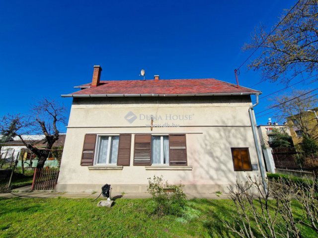 Eladó családi ház, Budapesten, XV. kerületben 105 M Ft, 6 szobás