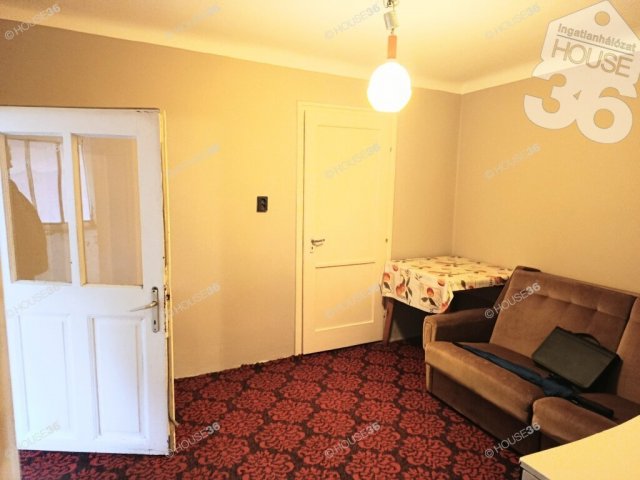 Eladó családi ház, Kerekegyházán 28.9 M Ft, 2 szobás