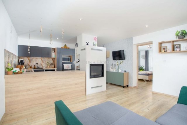 Eladó családi ház, Mosonmagyaróváron 124.9 M Ft, 5 szobás