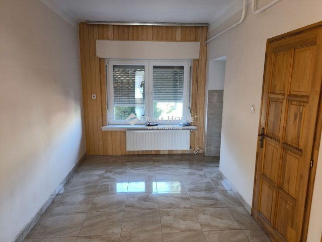 Kiadó családi ház, albérlet, Hosszúhetényen 290 E Ft / hó