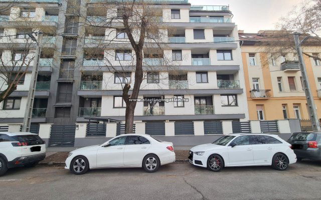 Eladó garázs, Budapesten, XIV. kerületben 5.75 M Ft