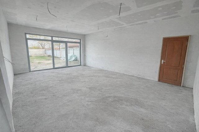 Eladó családi ház, Debrecenben 119 M Ft, 3 szobás