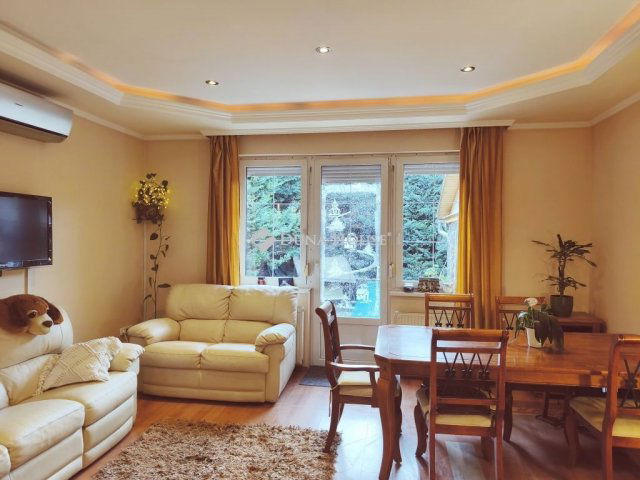 Eladó családi ház, Dunakeszin 178 M Ft, 4 szobás