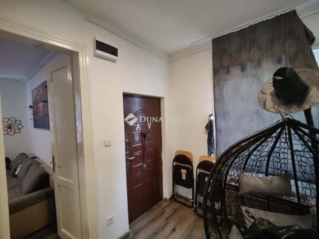 Eladó családi ház, Budapesten, XVIII. kerületben 160 M Ft