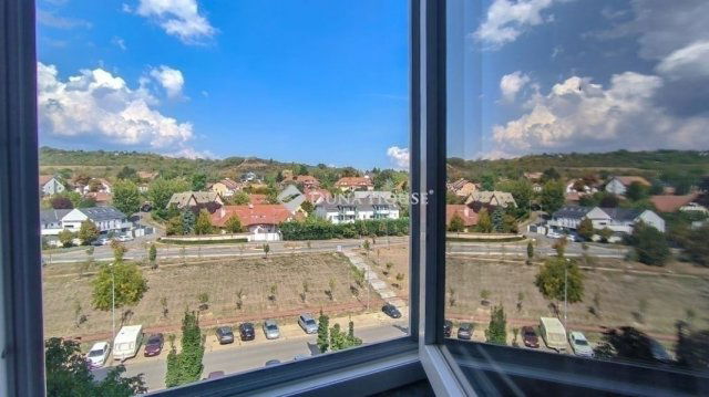 Eladó panellakás, Budapesten, III. kerületben 76.5 M Ft