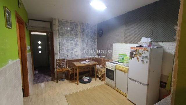 Eladó családi ház, Tápiószelén 20.9 M Ft, 3 szobás