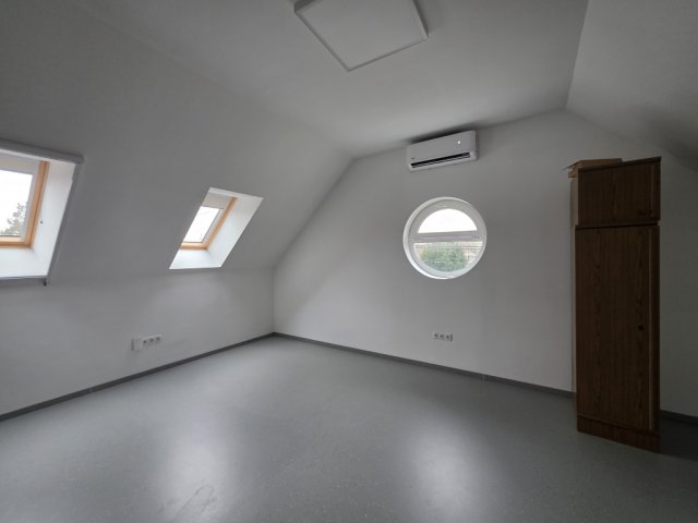 Eladó téglalakás, Adonyban 33.5 M Ft, 1 szobás