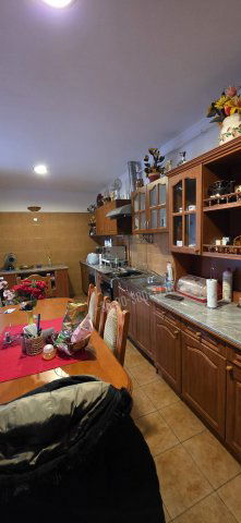 Eladó családi ház, Dunaújvárosban 80 M Ft, 3 szobás