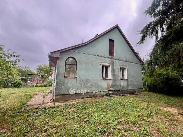 Eladó ikerház, Hajdúszoboszlón 49 M Ft, 2+1 szobás