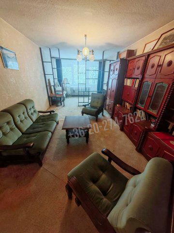 Eladó panellakás, Egerben 39.9 M Ft, 2 szobás