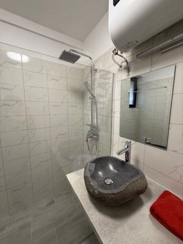 Kiadó téglalakás, albérlet, XI. kerületben, Baradla közben