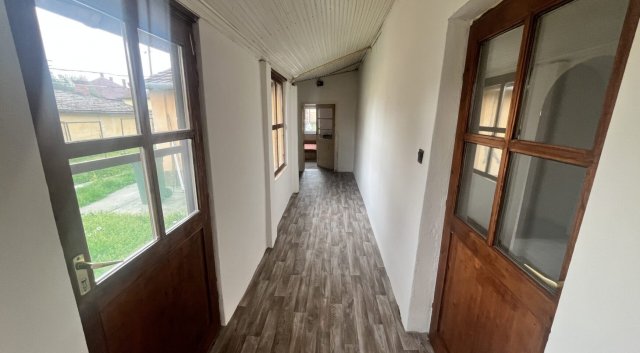 Eladó családi ház, Sarkadon 12.9 M Ft, 2 szobás