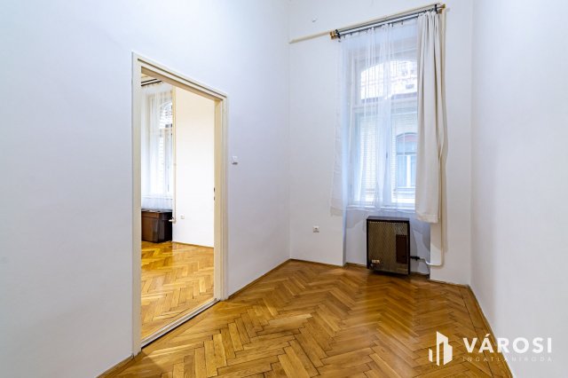 Kiadó téglalakás, albérlet, Budapesten, VI. kerületben