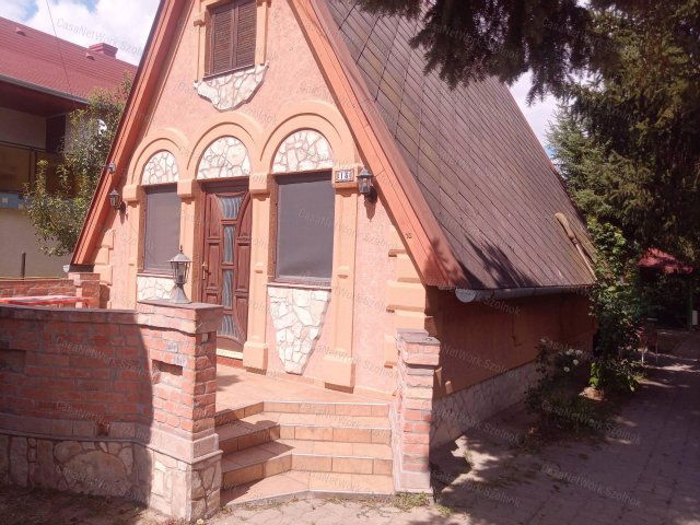 Eladó nyaraló, Szolnokon 46 M Ft, 2+1 szobás