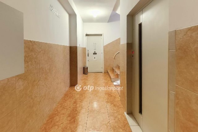 Eladó téglalakás, Budapesten, II. kerületben 99.9 M Ft