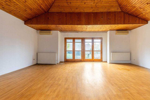 Eladó családi ház, XXII. kerületben, Kistétény utcában